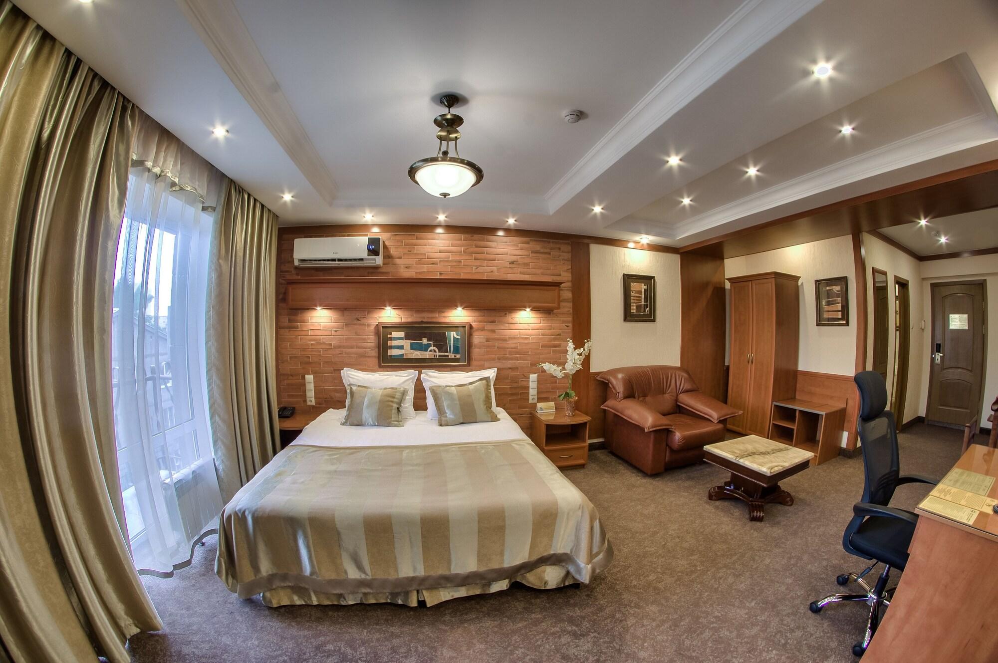 Hotel Uyut Almaty Exterior foto